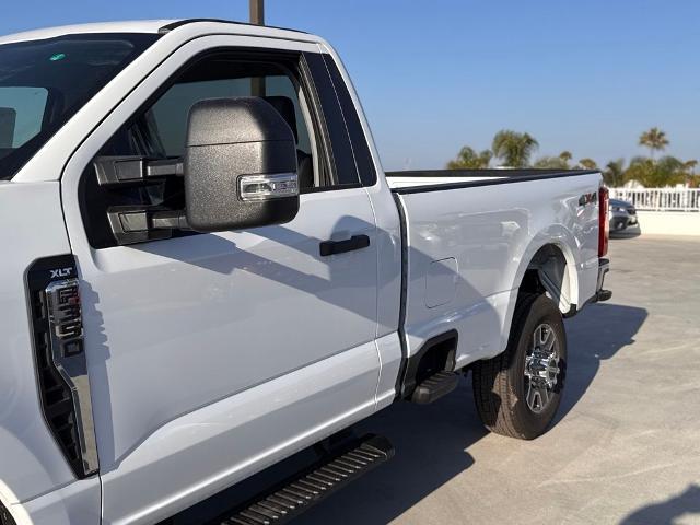 2025 Ford F-350 XLT
