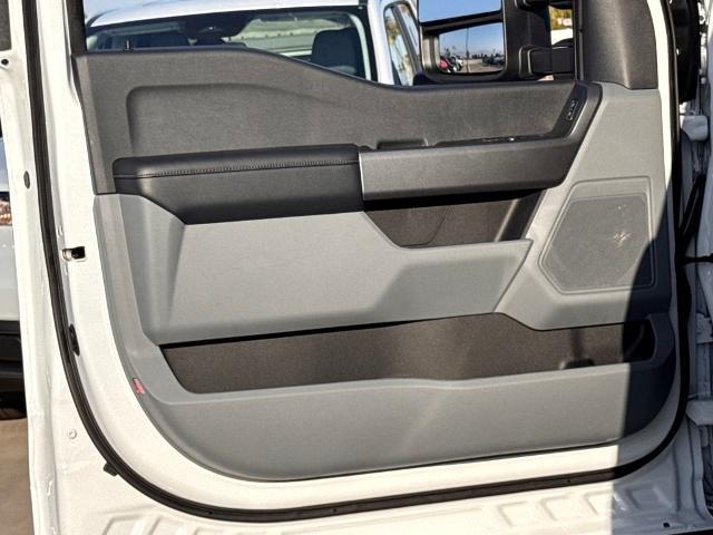 2025 Ford F-350 XLT