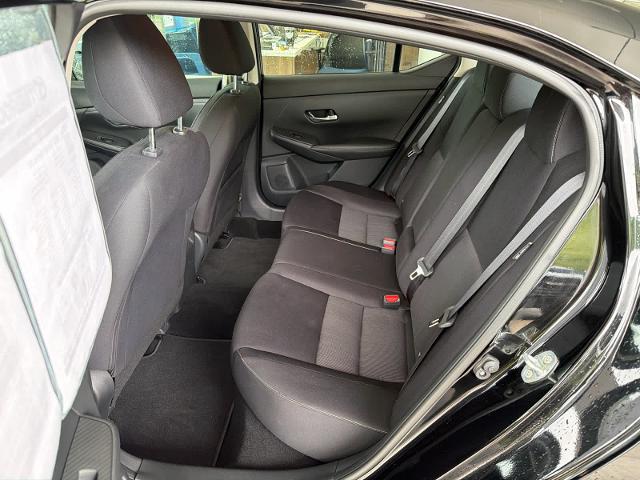 2022 Nissan Sentra SV Xtronic CVT