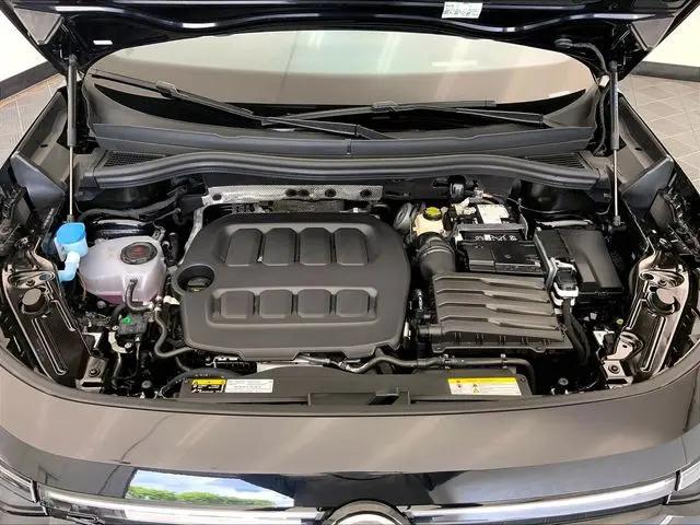 2026 Volkswagen Tiguan SEL R-Line Turbo