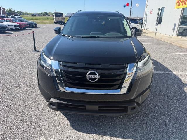 2025 Nissan Pathfinder SV FWD