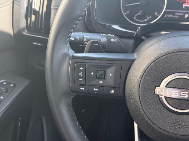 2025 Nissan Pathfinder SV FWD