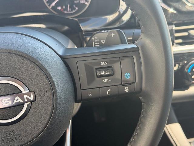 2025 Nissan Pathfinder SV FWD