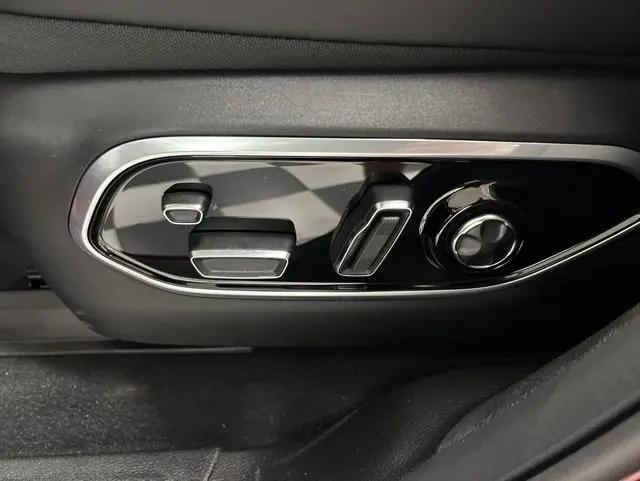 2026 Jeep Grand Cherokee L Summit 4x4