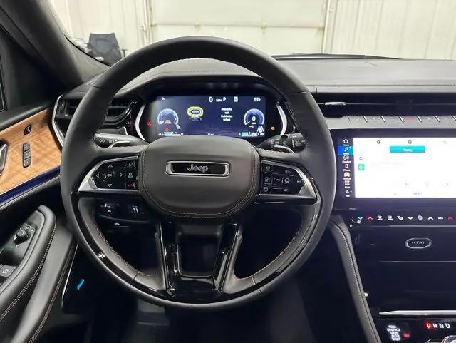 2026 Jeep Grand Cherokee L Summit 4x4