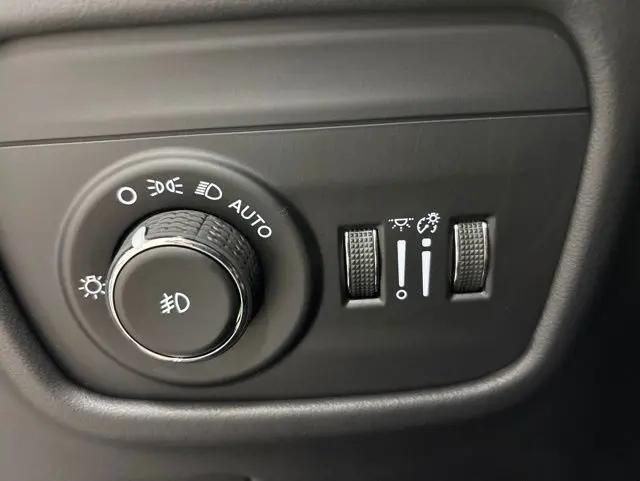 2026 Jeep Grand Cherokee L Summit 4x4