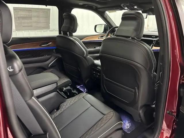 2026 Jeep Grand Cherokee L Summit 4x4