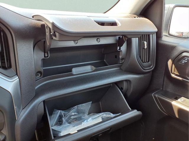 2024 Chevrolet Silverado 1500 4WD Crew Cab Short Bed Custom Trail Boss