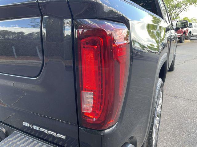 2023 GMC Sierra 1500 4WD Crew Cab Short Box Denali