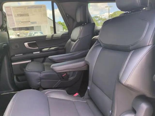 2026 Ford Expedition Max Platinum MAX