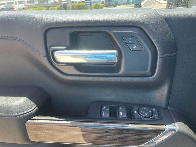 2022 Chevrolet Silverado 1500 4WD Crew Cab Standard Bed RST