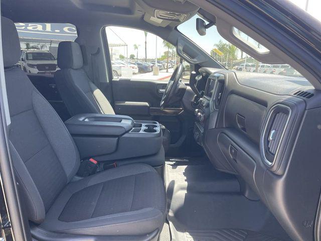 2022 Chevrolet Silverado 1500 4WD Crew Cab Standard Bed RST
