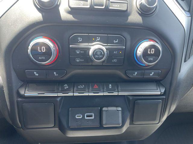 2022 Chevrolet Silverado 1500 4WD Crew Cab Standard Bed RST