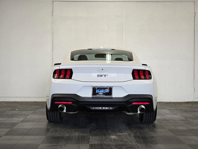 2025 Ford Mustang GT Premium Fastback