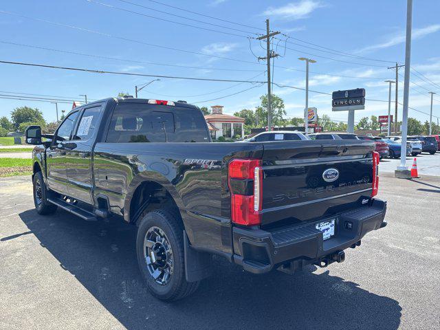2023 Ford F-250 LARIAT