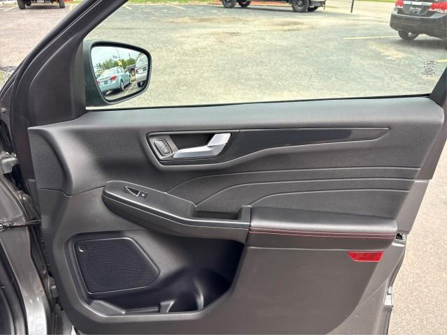 2023 Ford Escape ST-Line Elite