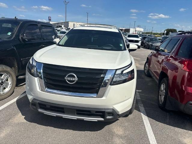 2024 Nissan Pathfinder Platinum 4WD