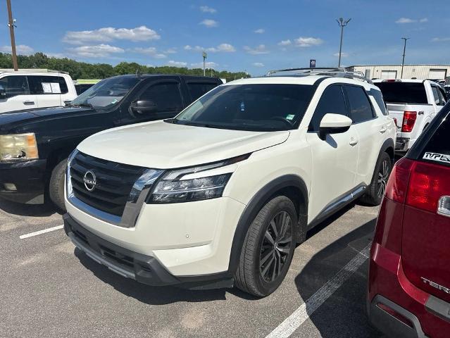 2024 Nissan Pathfinder Platinum 4WD