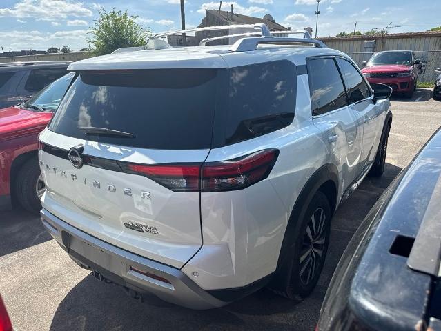 2024 Nissan Pathfinder Platinum 4WD