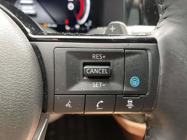 2024 Nissan Pathfinder Platinum 4WD