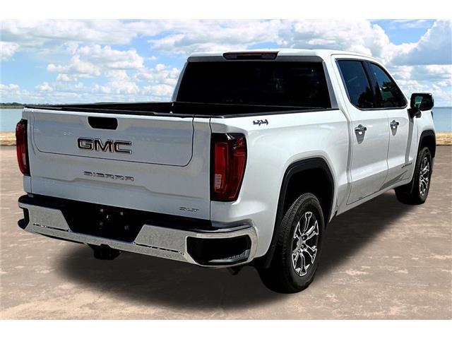 2025 GMC Sierra 1500 4WD Crew Cab Short Box SLT
