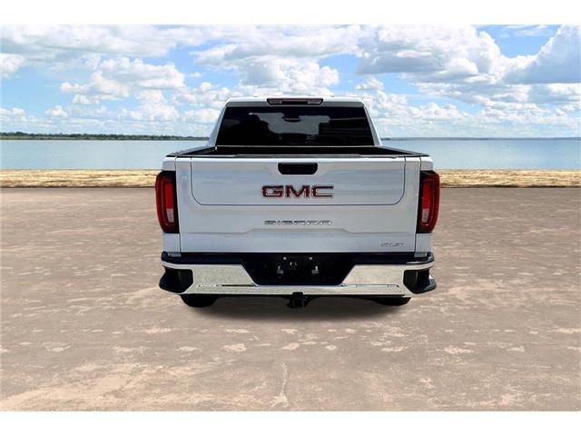 2025 GMC Sierra 1500 4WD Crew Cab Short Box SLT