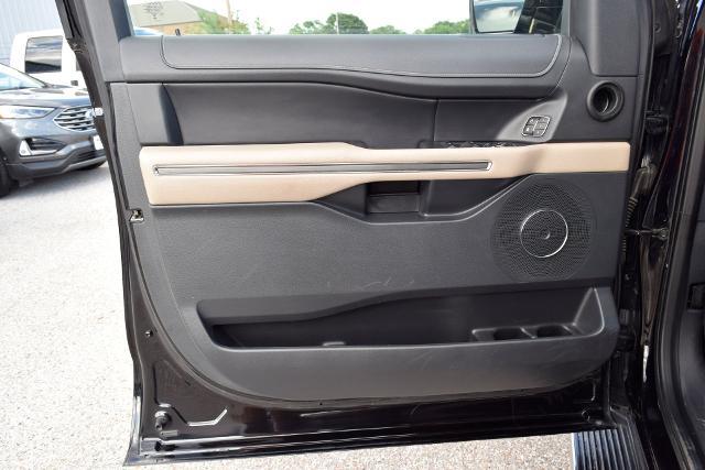 2023 Ford Expedition XLT MAX