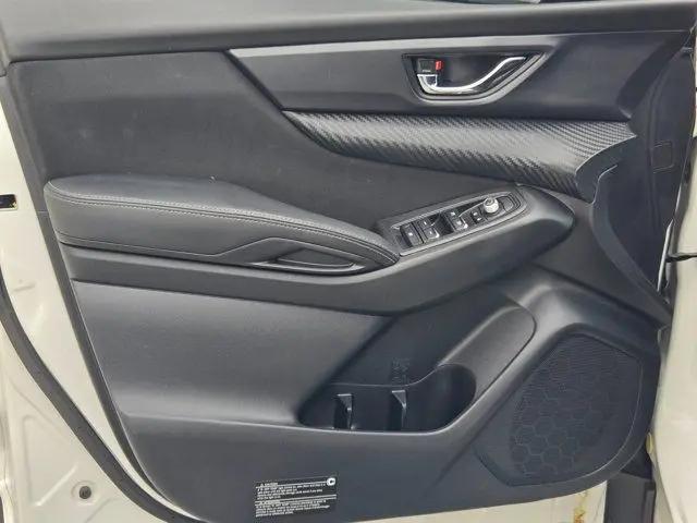 2023 Subaru Ascent Premium 8-Passenger