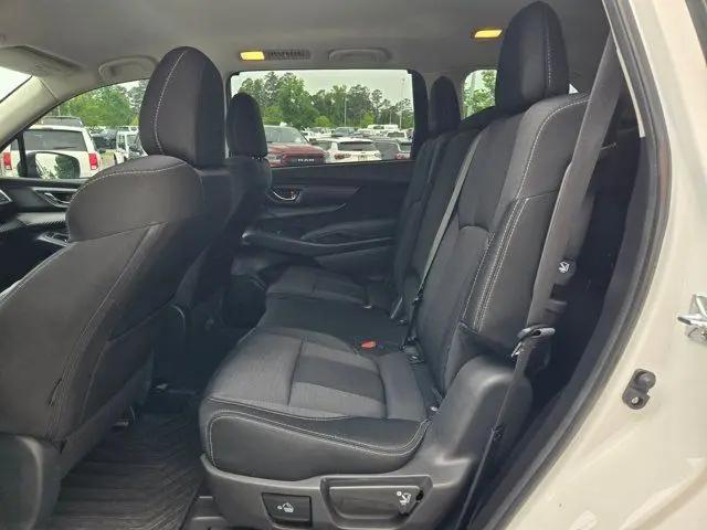 2023 Subaru Ascent Premium 8-Passenger