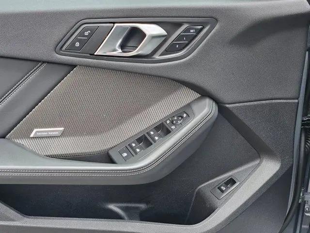2025 BMW Coupe xDrive