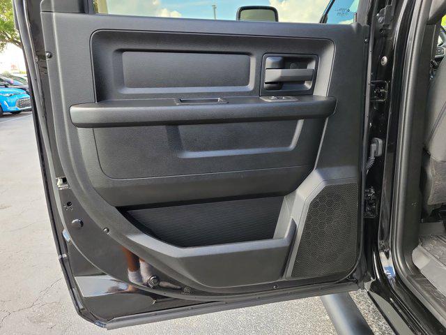 2025 Ram 3500 Tradesman Crew Cab 4x4 8' Box