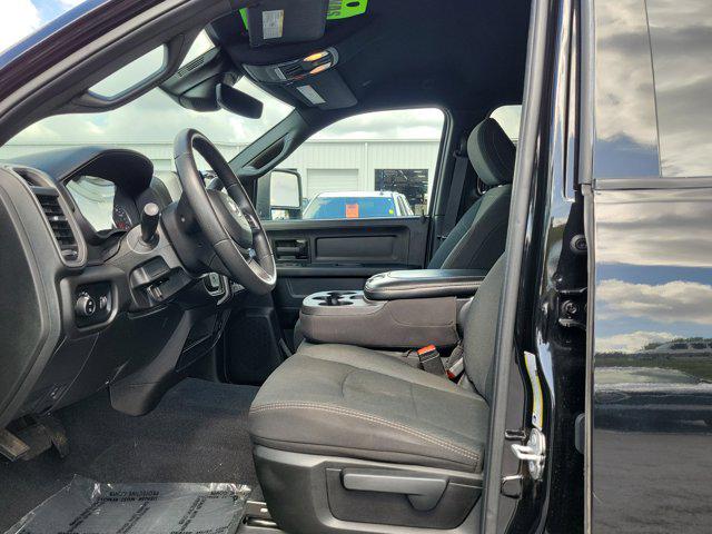 2025 Ram 3500 Tradesman Crew Cab 4x4 8' Box