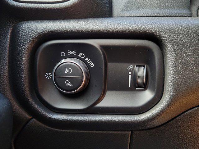 2025 Ram 3500 Tradesman Crew Cab 4x4 8' Box
