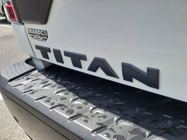 2024 Nissan Titan Crew Cab PRO-4X 4x4