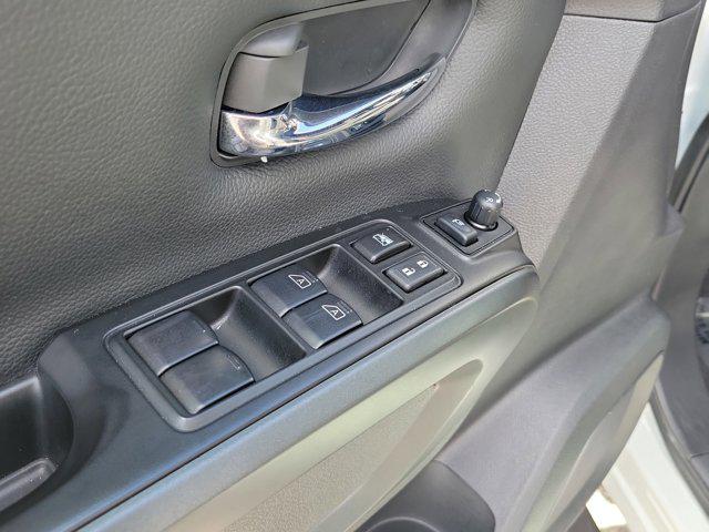 2024 Nissan Titan Crew Cab PRO-4X 4x4