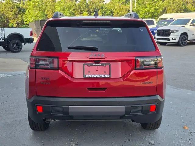 2026 Jeep Cherokee Laredo 4x4
