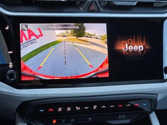 2026 Jeep Cherokee Laredo 4x4