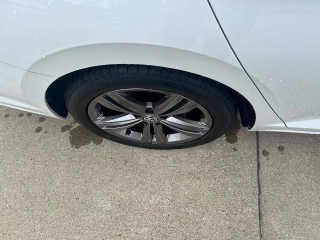 2021 Volkswagen Jetta 1.4T R-Line