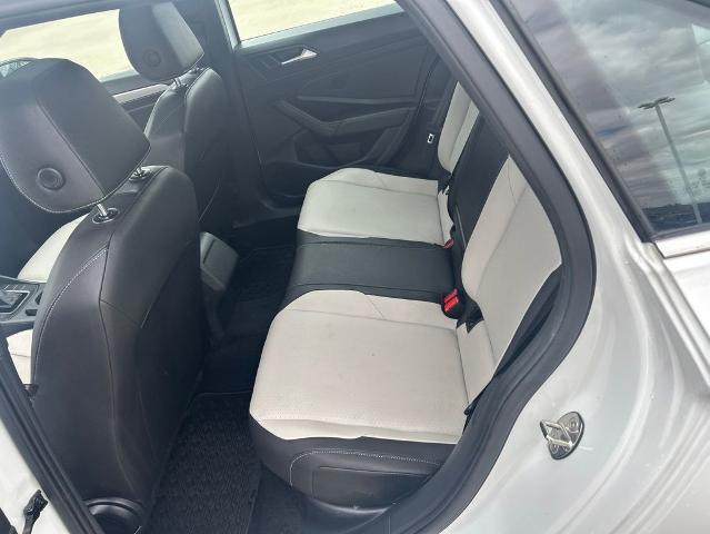 2021 Volkswagen Jetta 1.4T R-Line