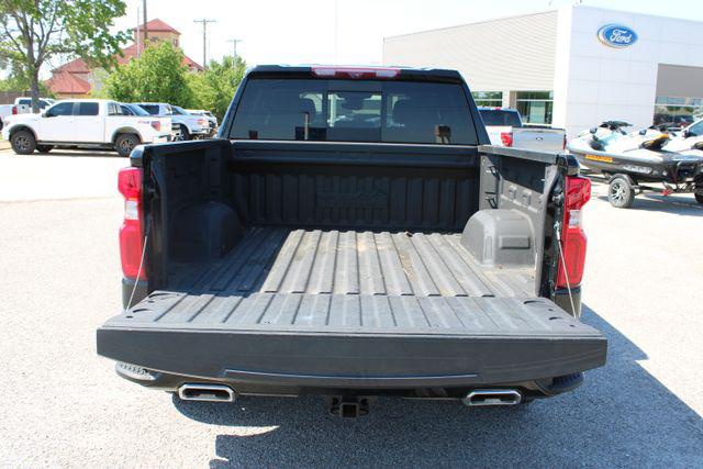 2022 Chevrolet Silverado 1500 4WD Crew Cab Short Bed High Country