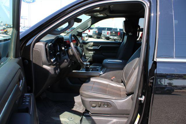 2022 Chevrolet Silverado 1500 4WD Crew Cab Short Bed High Country
