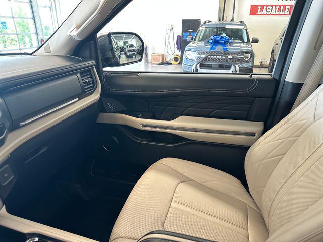 2024 Ford Expedition Platinum MAX