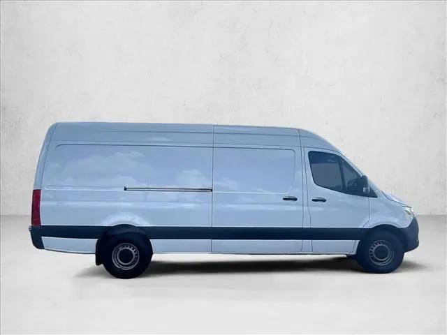 2020 Mercedes-Benz Sprinter 2500 High Roof V6