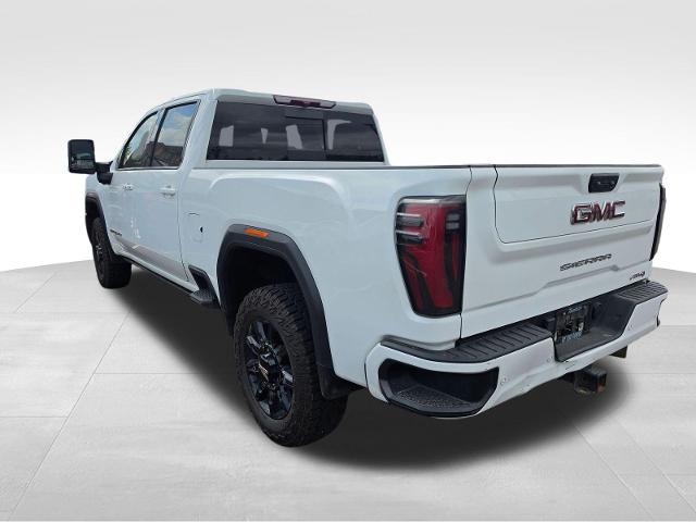 2024 GMC Sierra 2500HD 4WD Crew Cab Standard Bed AT4