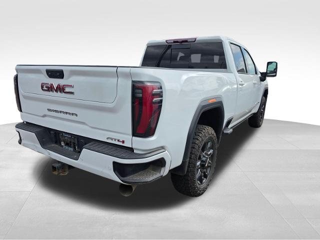 2024 GMC Sierra 2500HD 4WD Crew Cab Standard Bed AT4