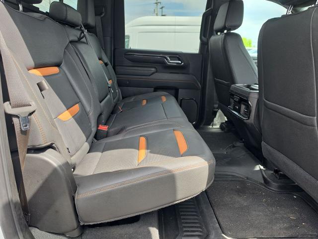 2024 GMC Sierra 2500HD 4WD Crew Cab Standard Bed AT4