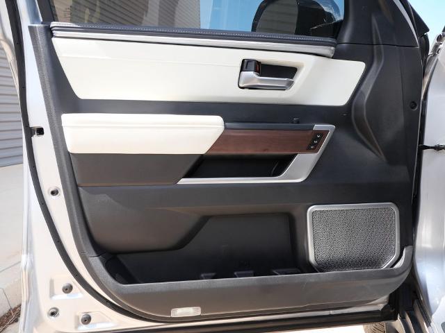 2024 Toyota Sequoia Capstone