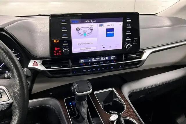 2023 Toyota Sienna XLE
