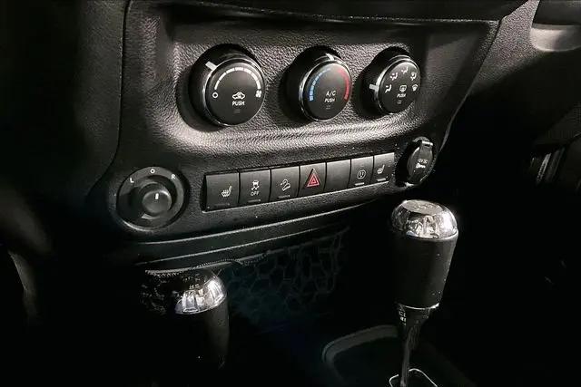 2014 Jeep Wrangler Sahara