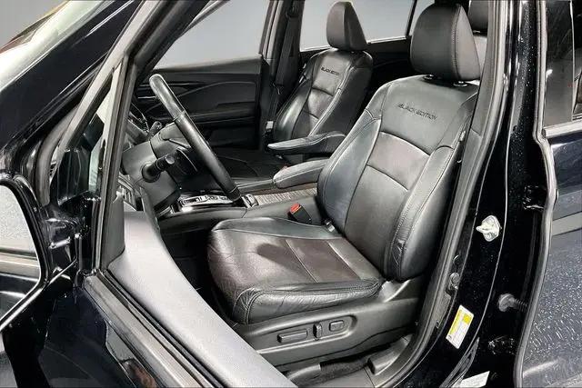 2020 Honda Pilot AWD Black Edition